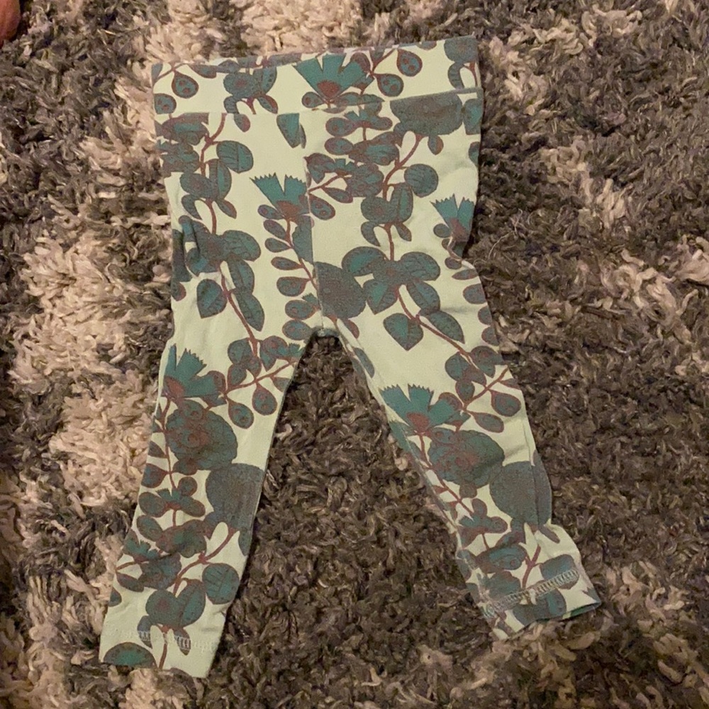 Kate quinn bamboo vine party leggings